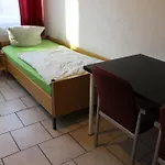 Moeblierte Mit Gemeinschaftskuechen Und In Thueringen Wald *