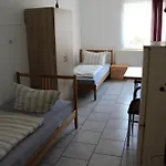 Διαμέρισμα Moeblierte Mit Gemeinschaftskuechen Und In Thueringen Wald
