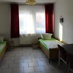 Moeblierte Mit Gemeinschaftskuechen Und In Thueringen Wald Διαμέρισμα *