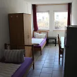 Moeblierte Mit Gemeinschaftskuechen Und In Thueringen Wald *