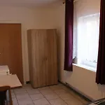 Moeblierte Mit Gemeinschaftskuechen Und In Thueringen Wald Ohrdruf