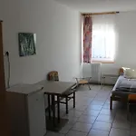 Moeblierte Mit Gemeinschaftskuechen Und In Thueringen Wald * Ohrdruf