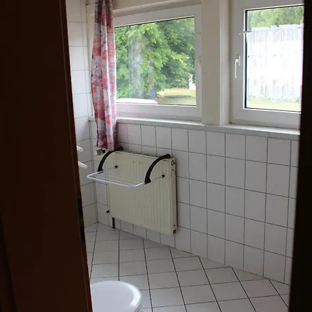 Moeblierte Mit Gemeinschaftskuechen Und In Thueringen Wald *