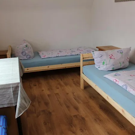 Moeblierte Mit Gemeinschaftskuechen Und In Thueringen Wald Apartament *