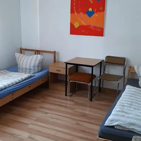 Apartament Moeblierte Mit Gemeinschaftskuechen Und In Thueringen Wald *