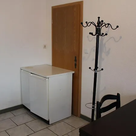 Daire Moeblierte Mit Gemeinschaftskuechen Und In Thueringen Wald Ohrdruf