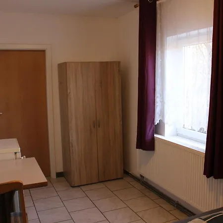 Moeblierte Mit Gemeinschaftskuechen Und In Thueringen Wald Ohrdruf