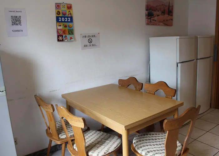 Moeblierte Mit Gemeinschaftskuechen Und In Thueringen Wald Daire