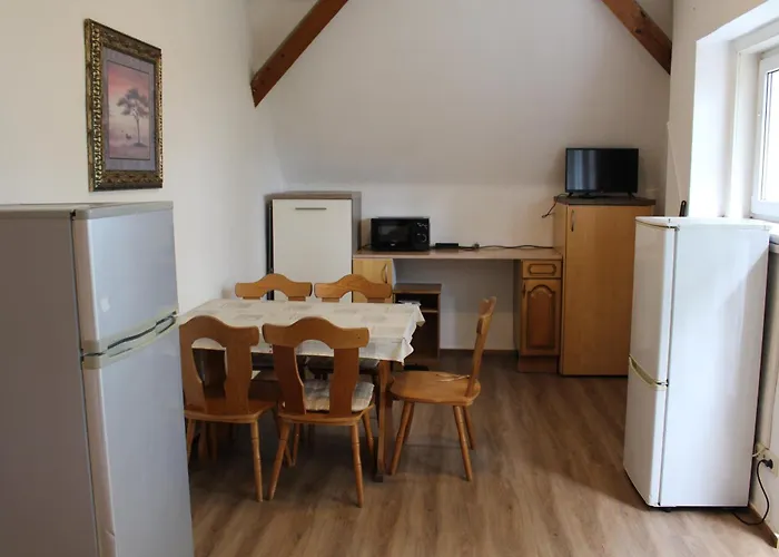 Daire Moeblierte Mit Gemeinschaftskuechen Und In Thueringen Wald Ohrdruf